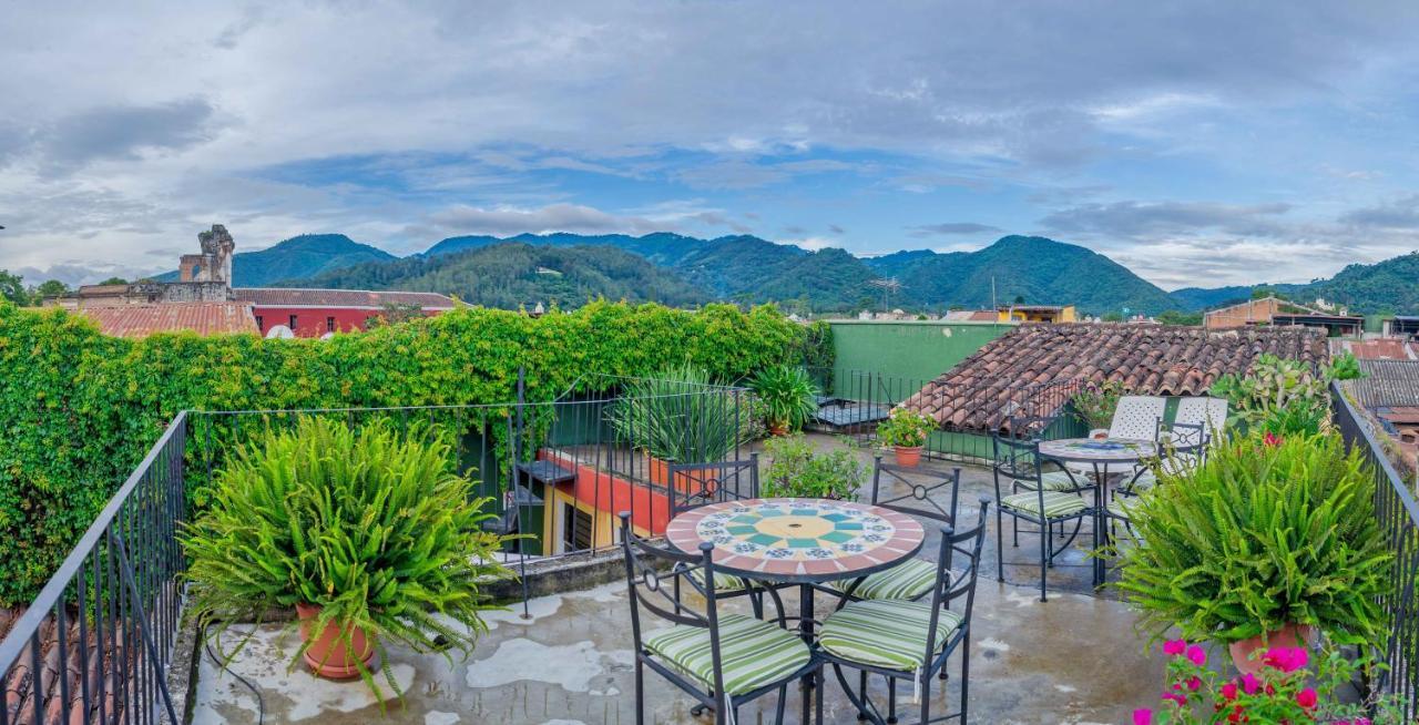 Hotel Casa Rustica By Ahs Antigua Exteriör bild