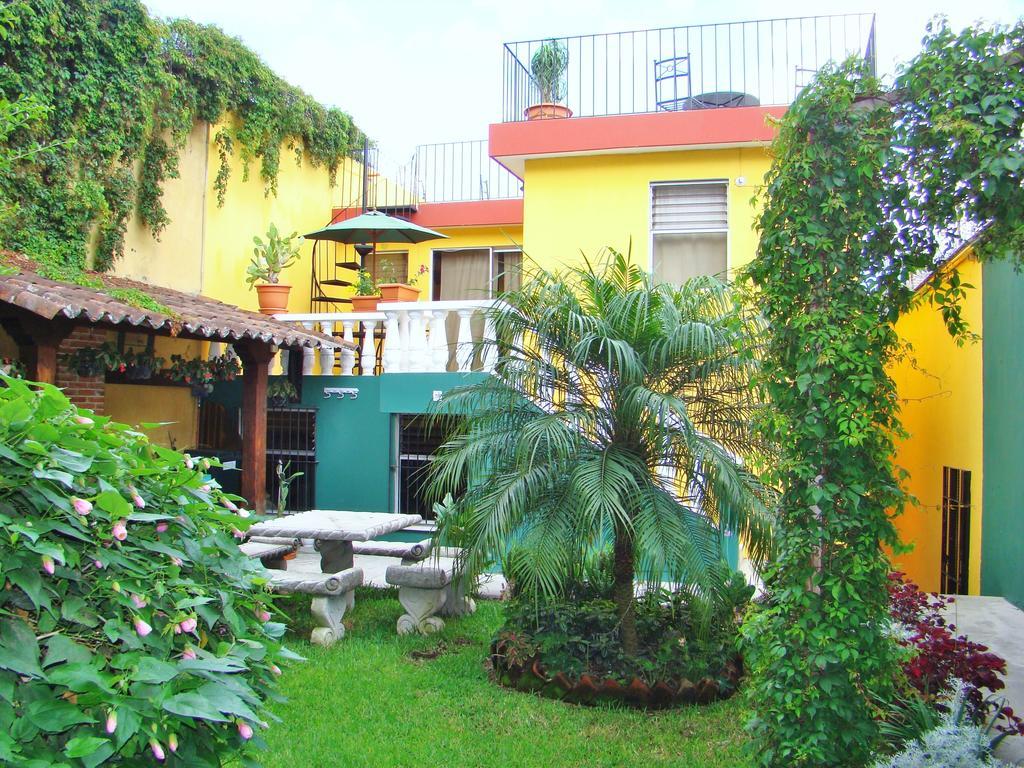 Hotel Casa Rustica By Ahs Antigua Exteriör bild