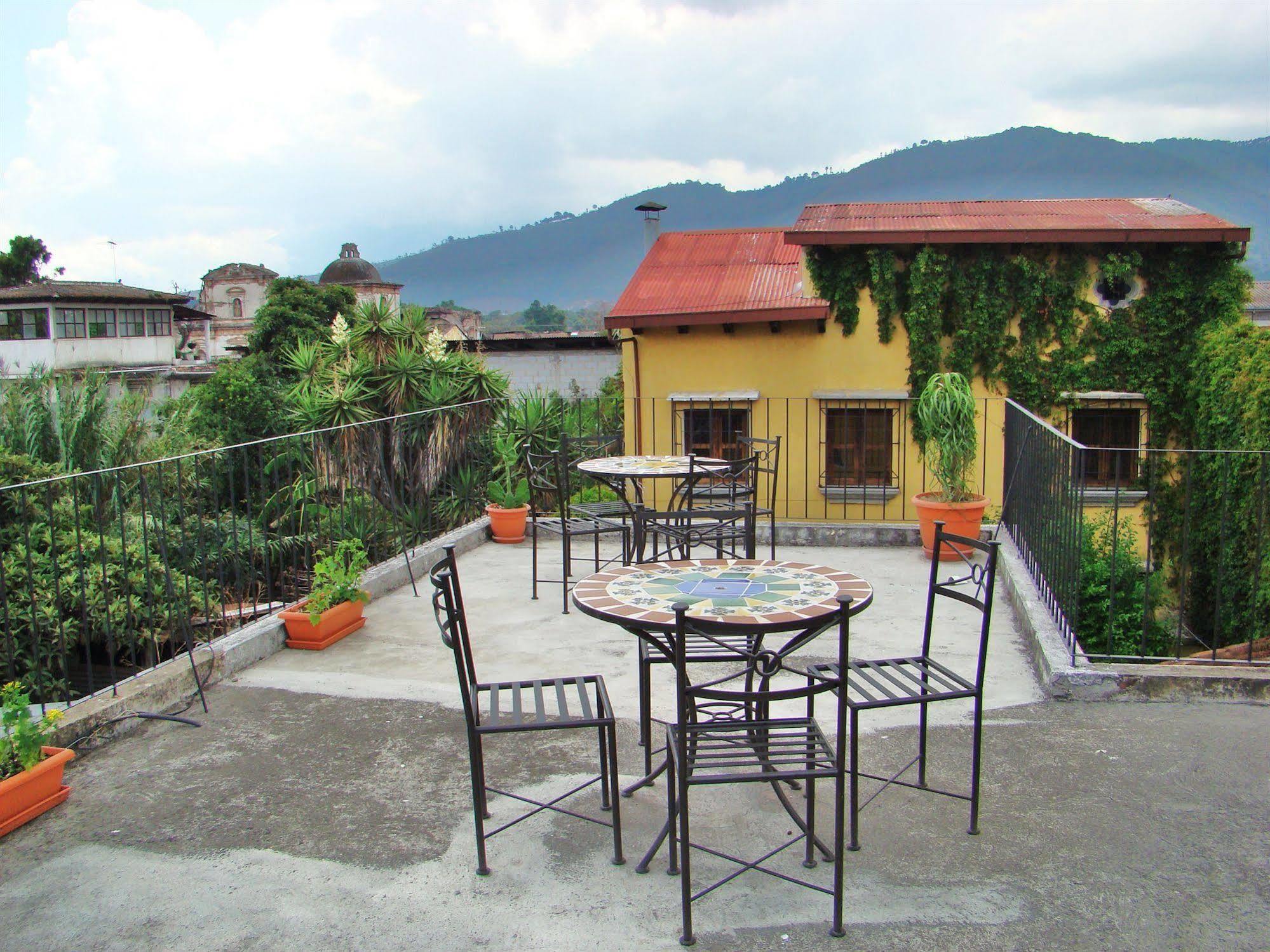 Hotel Casa Rustica By Ahs Antigua Exteriör bild