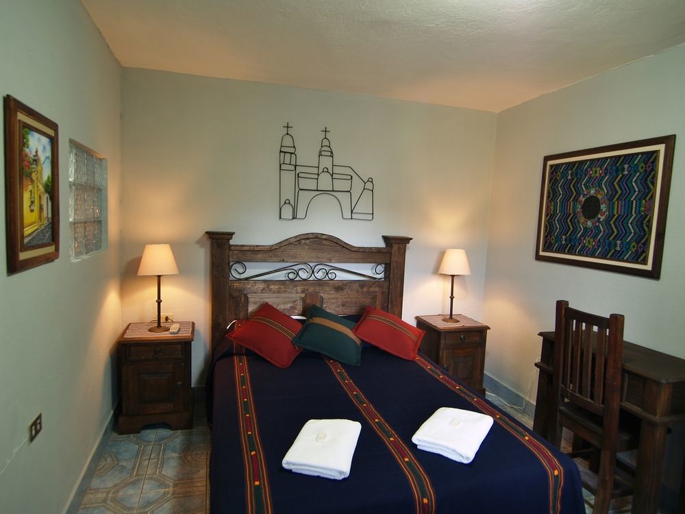Hotel Casa Rustica By Ahs Antigua Exteriör bild
