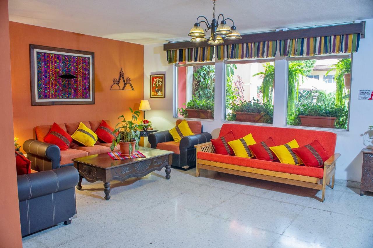 Hotel Casa Rustica By Ahs Antigua Exteriör bild