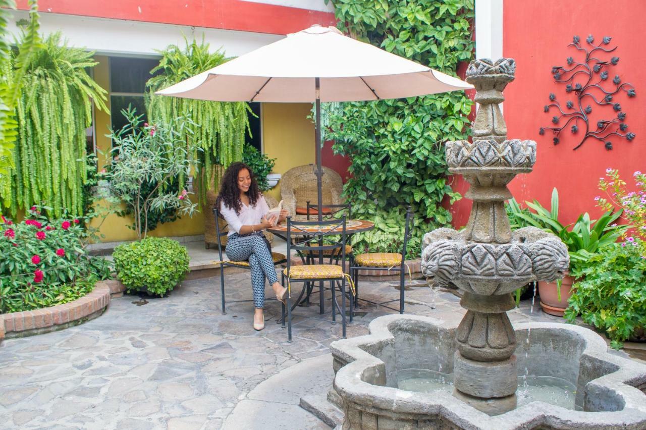Hotel Casa Rustica By Ahs Antigua Exteriör bild